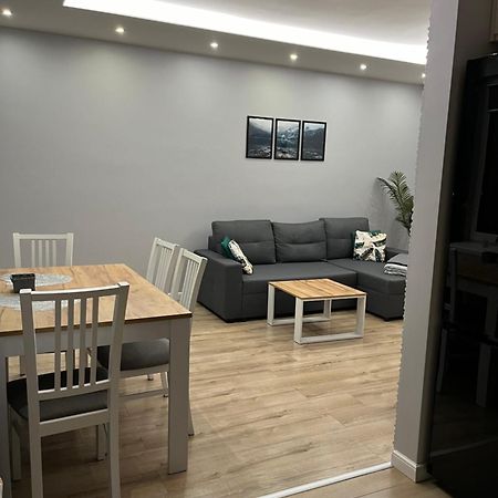 Nowoczesny Apartament Z Przestronna Lazienka Apartment Stalowa Wola Bagian luar foto