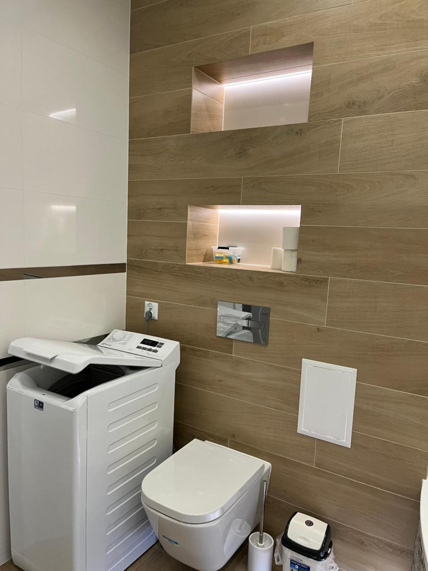 Nowoczesny Apartament Z Przestronna Lazienka Apartment Stalowa Wola Bagian luar foto